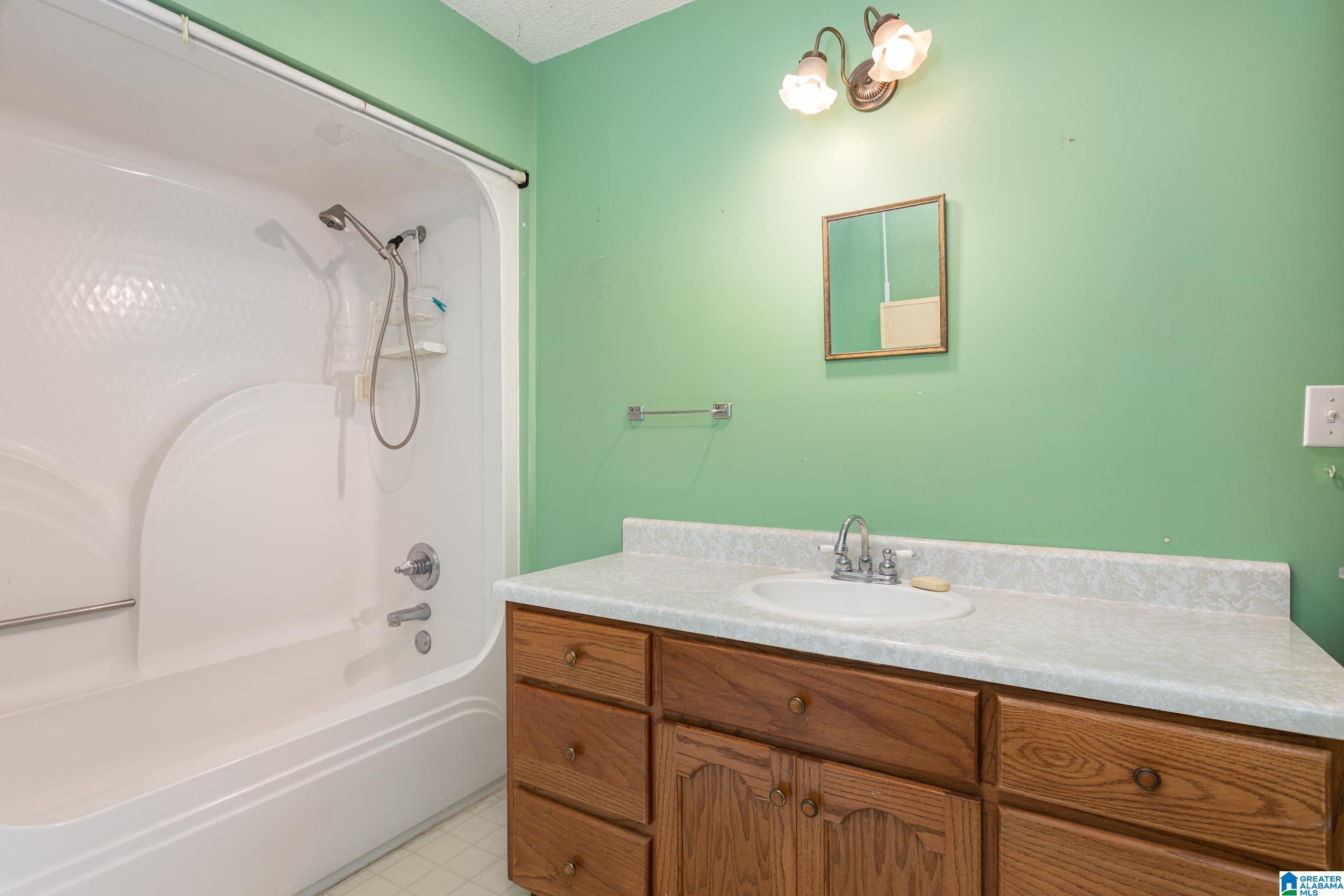 11781 Highway 144 Ragland, AL 35131 - Photo 17 of 49