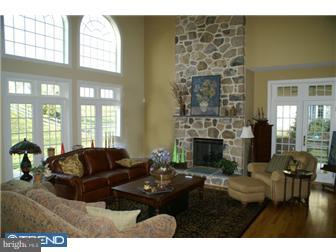 1024 Whitegate Road Wayne, PA 19087 - Photo 7 of 12