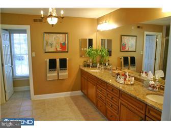 1024 Whitegate Road Wayne, PA 19087 - Photo 10 of 12