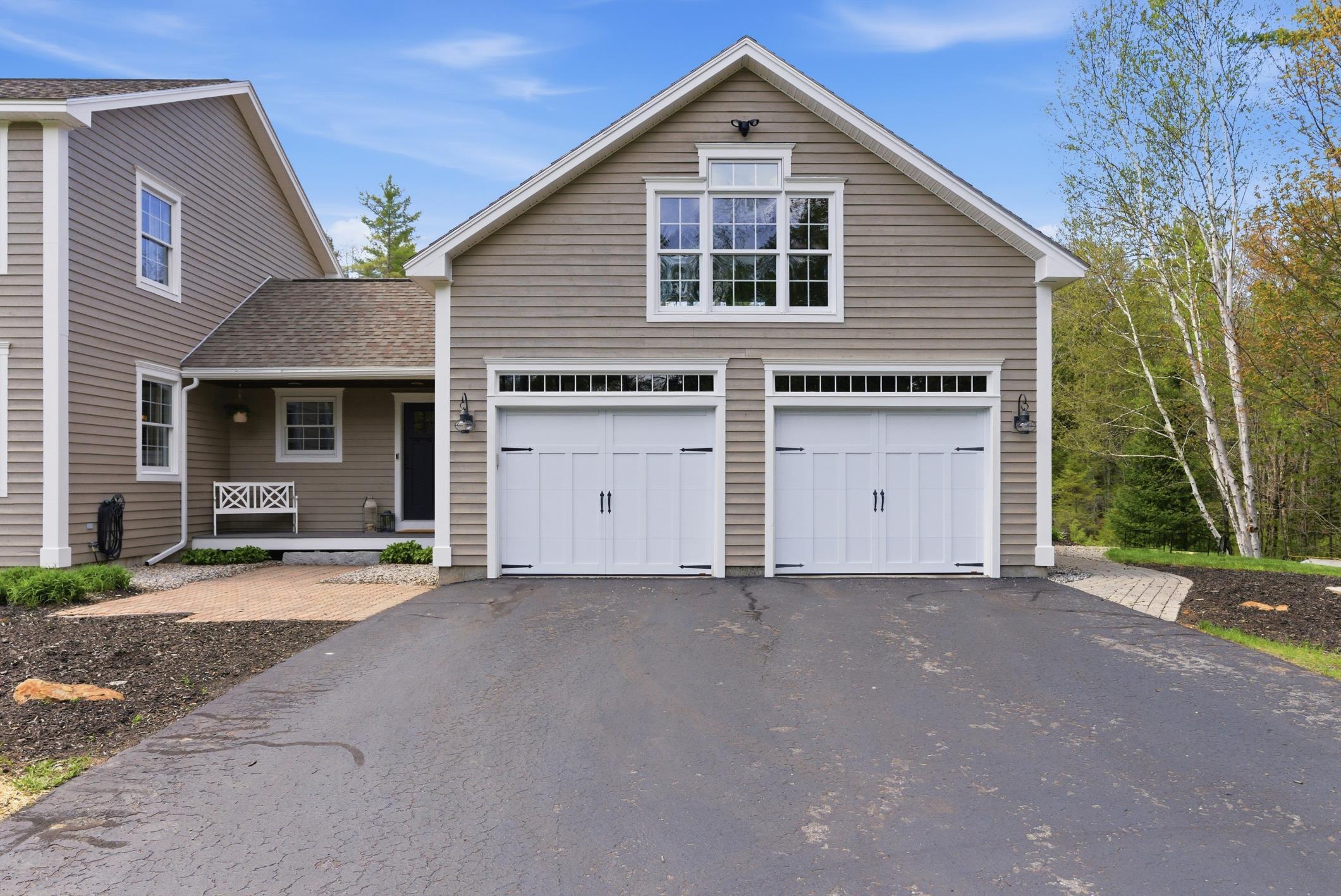 105 Dyer Road Lewiston, ME 04240 - Photo 9 of 110 Entry & Garage