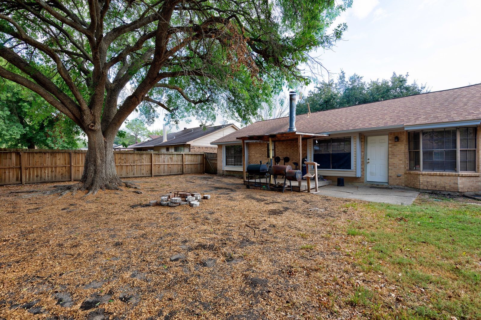 5102 Parsley Avenue Baytown, TX 77521 - Photo 10 of 10