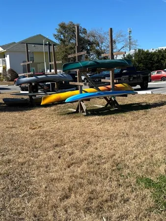 a view of a tennis court