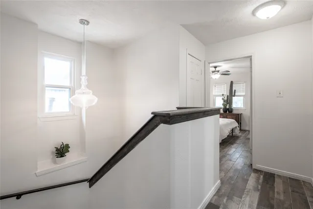 $3,800 | 718 Regency Court, Friendswood, TX 77546