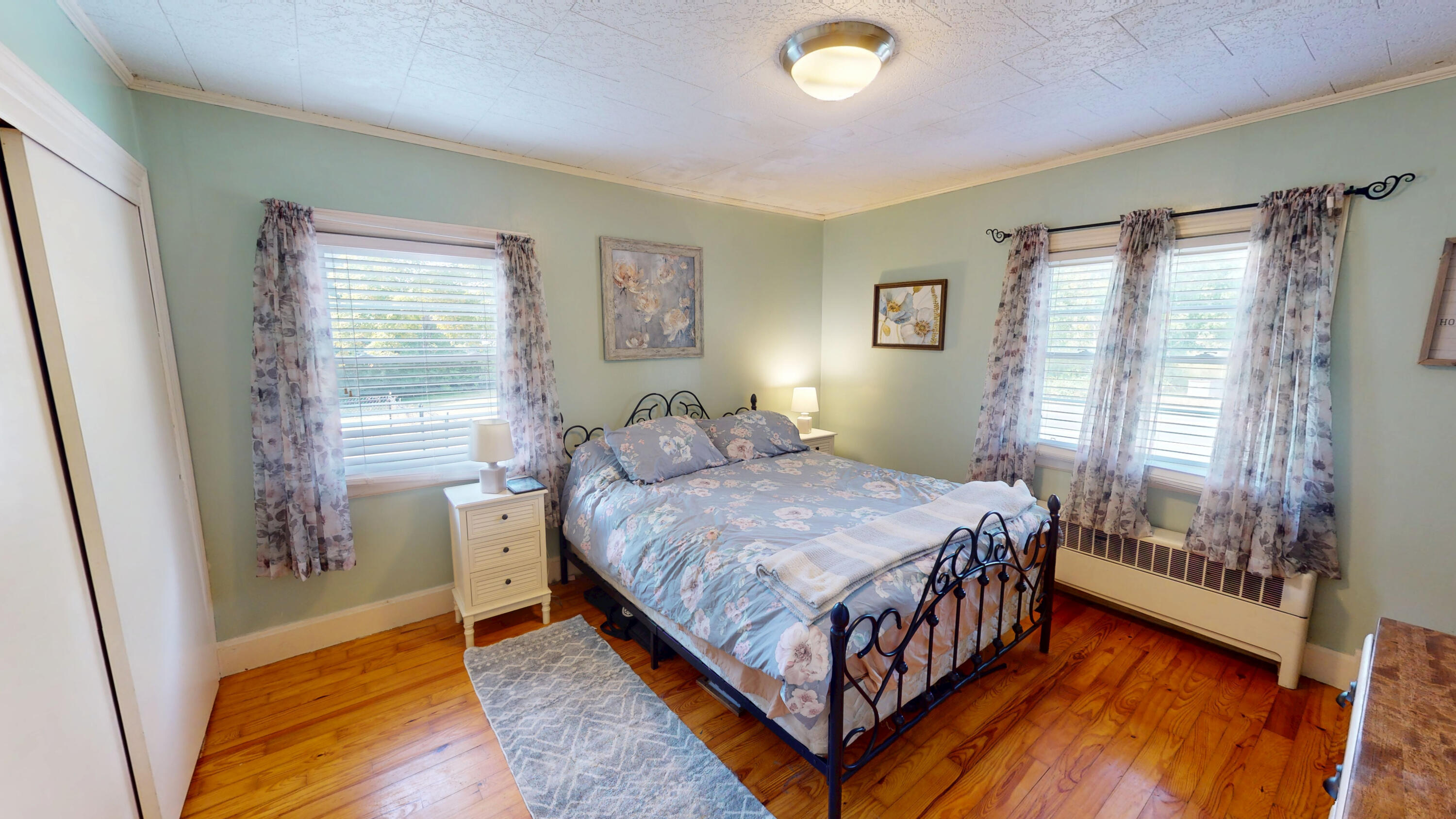 15 South Main Street Detroit, ME 04929 - Photo 11 of 38 11