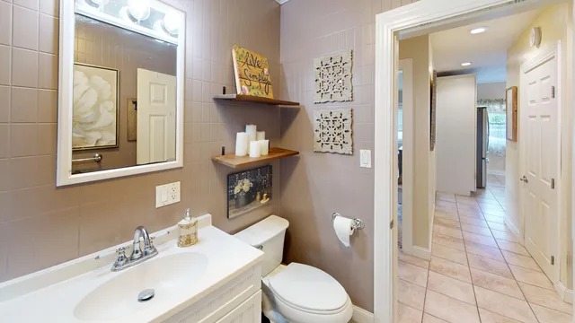 $279,500 | 15 South Main Street, Detroit, ME 04929