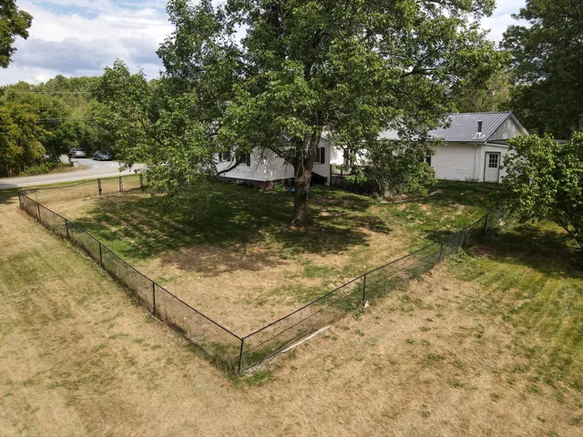 $279,500 | 15 South Main Street, Detroit, ME 04929