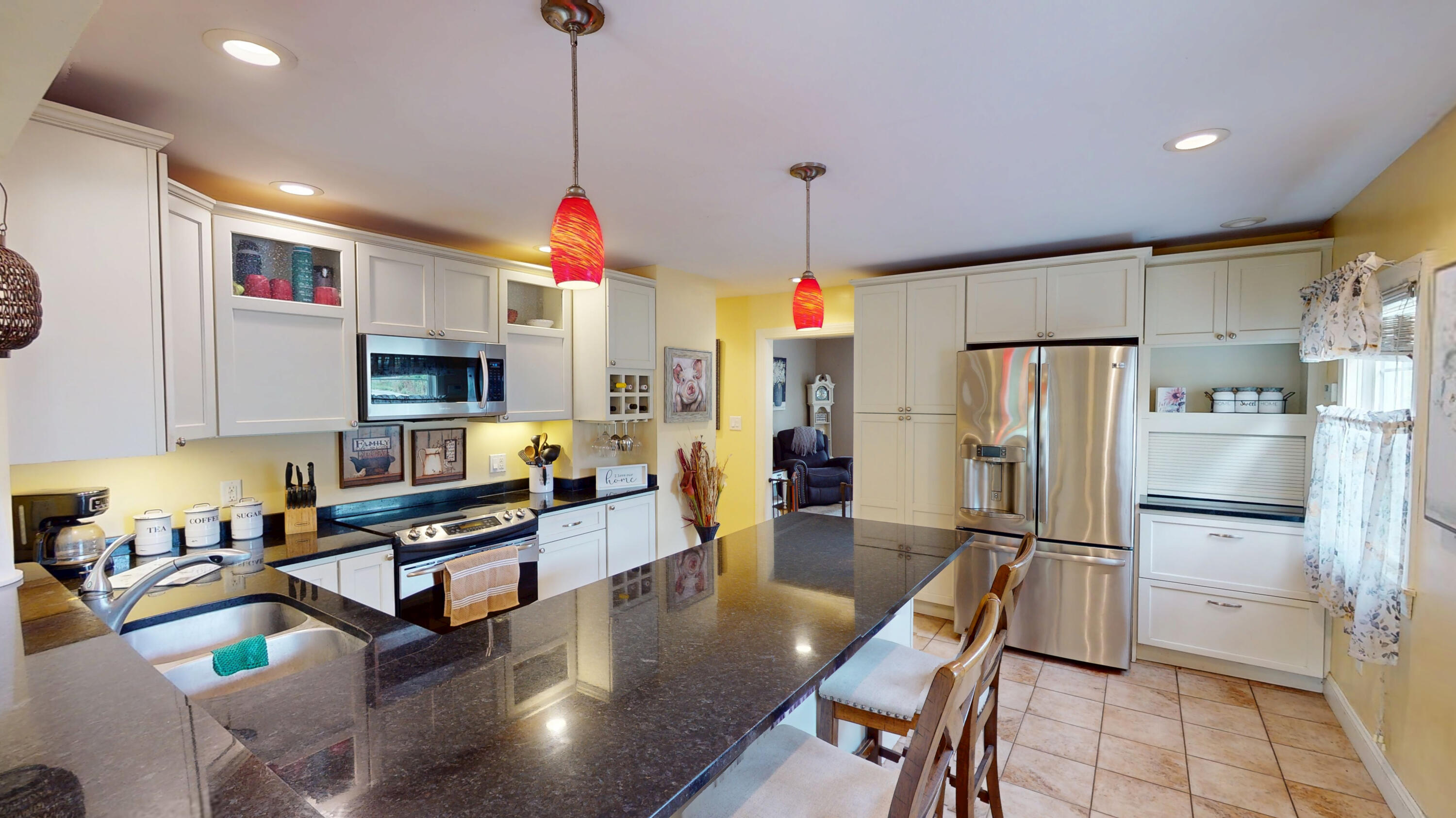 15 South Main Street Detroit, ME 04929 - Photo 6 of 38 6