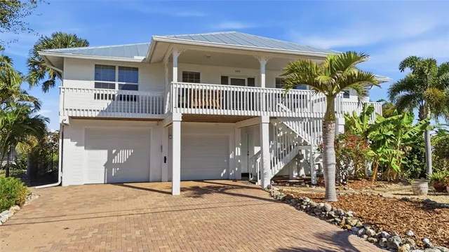 $725,000 | 5304 Ann Arbor Drive, Bokeelia, FL 33922