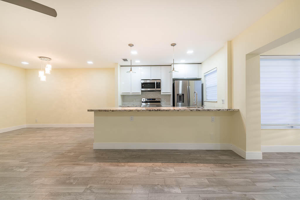 14250 Nesting Way, Unit B Delray Beach, FL 33484 - Photo 4 of 45 20251015-14250 Nesting Way-0021