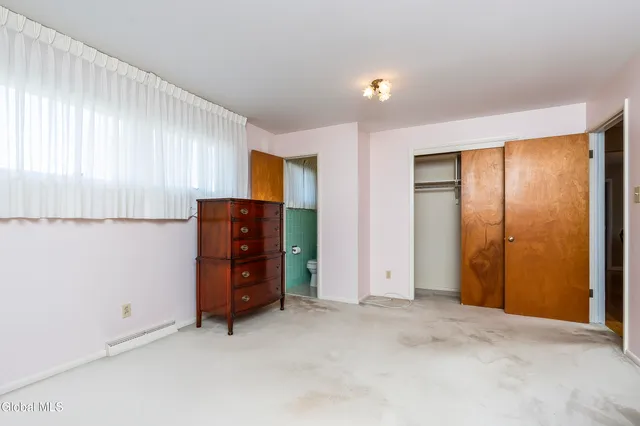 $344,900 | 25 Gingerbread Lane, Albany, NY 12208