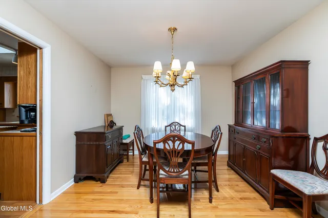 $344,900 | 25 Gingerbread Lane, Albany, NY 12208