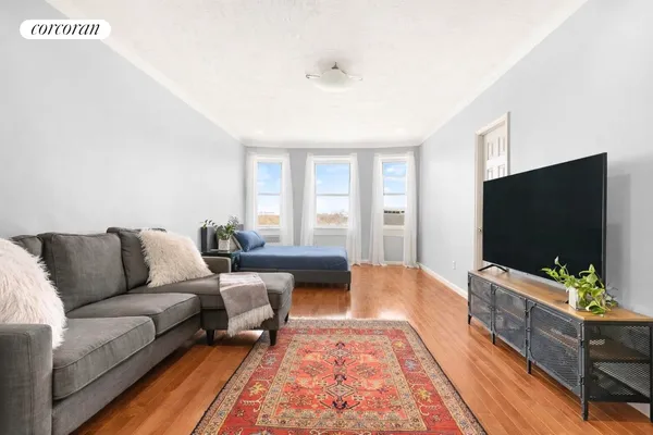 $285,000 | 920 East 17th Street, Unit 609 | Midwood