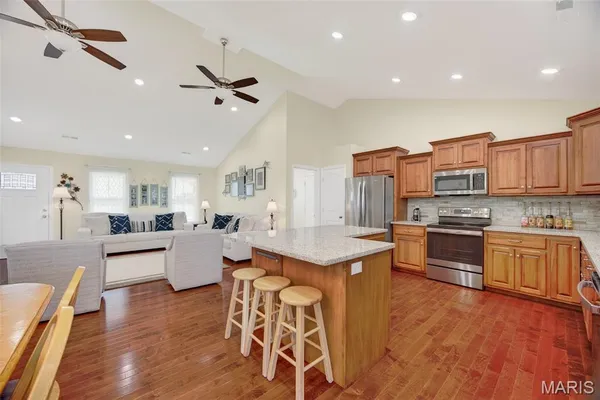 $269,900 | 19780 Destiny Road, Lebanon, MO 65536