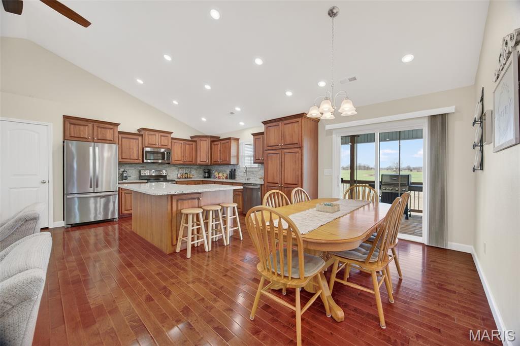 19780 Destiny Road Lebanon, MO 65536 - Photo 14 of 42