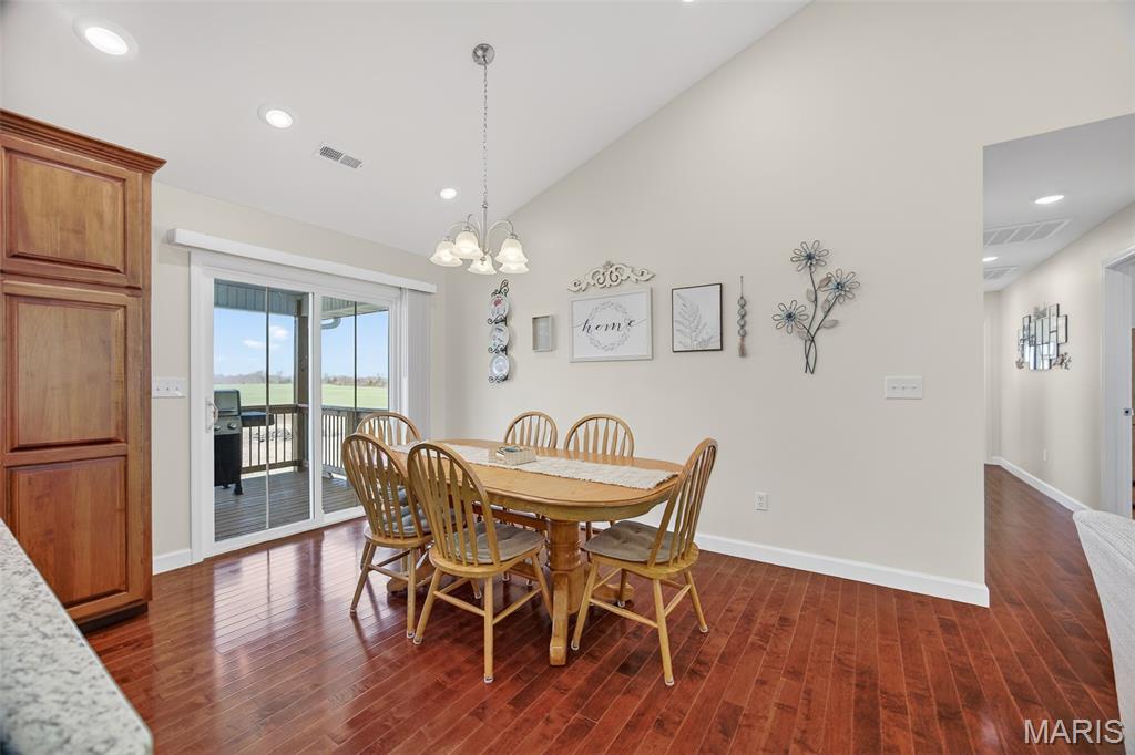 19780 Destiny Road Lebanon, MO 65536 - Photo 15 of 42