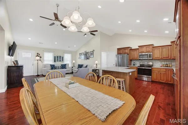 $269,900 | 19780 Destiny Road, Lebanon, MO 65536