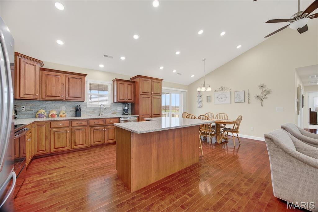 19780 Destiny Road Lebanon, MO 65536 - Photo 21 of 42