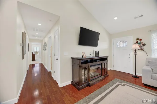 $269,900 | 19780 Destiny Road, Lebanon, MO 65536