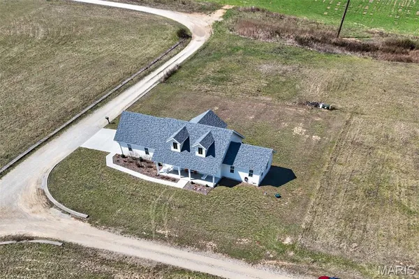 $269,900 | 19780 Destiny Road, Lebanon, MO 65536