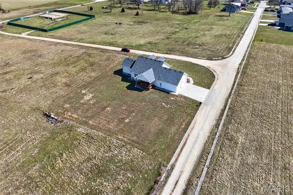 $269,900 | 19780 Destiny Road, Lebanon, MO 65536