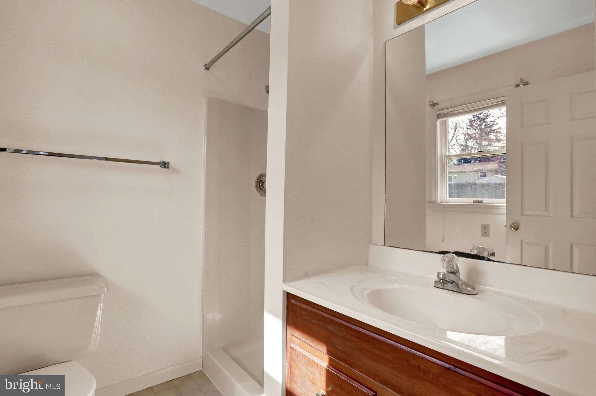 216 East 6th Street Lititz, PA 17543 - Photo 19 of 28 Gallery Image 19