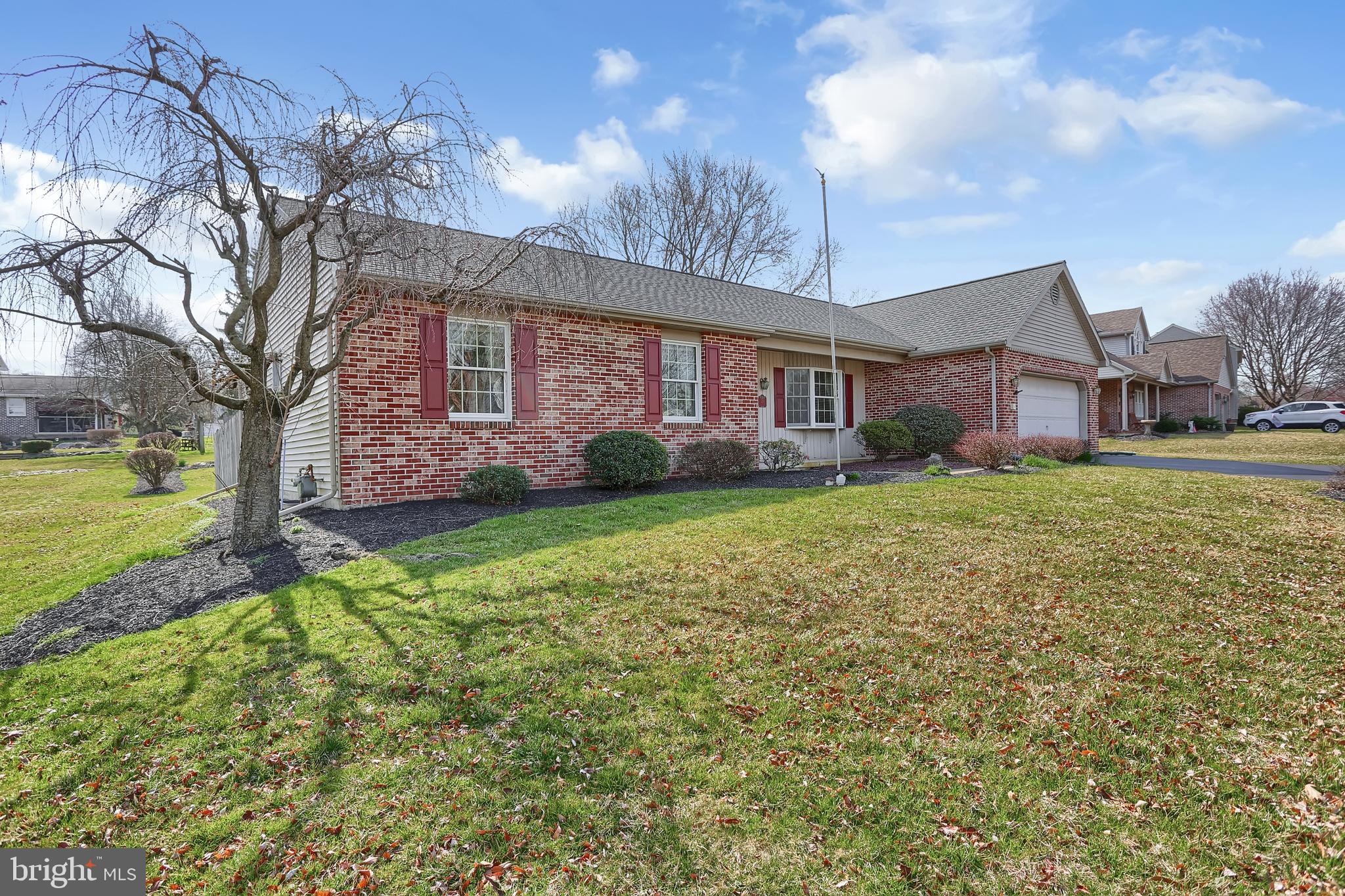 216 East 6th Street Lititz, PA 17543 - Photo 3 of 28 Gallery Image 3