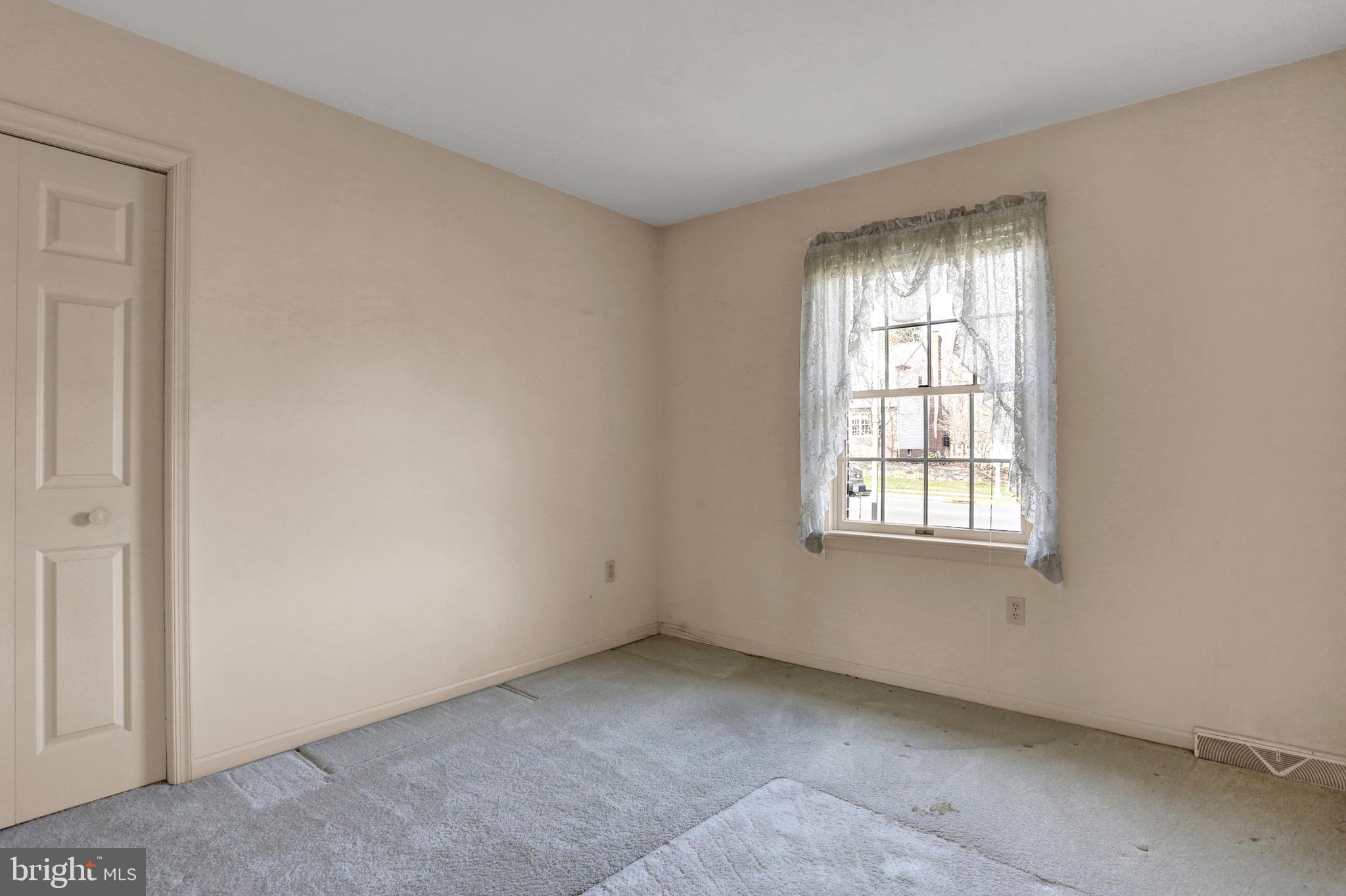 216 East 6th Street Lititz, PA 17543 - Photo 22 of 28 Gallery Image 22