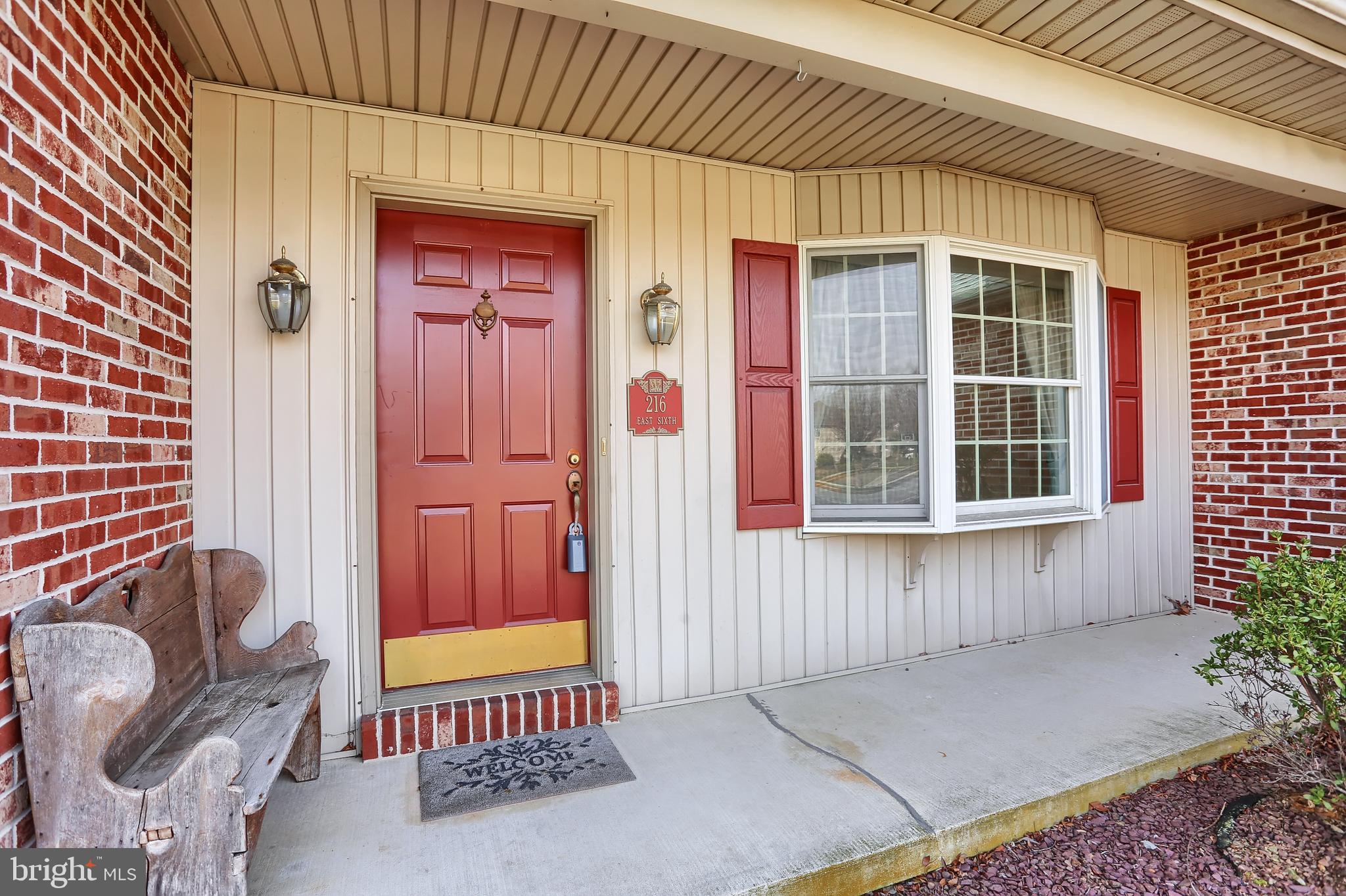 216 East 6th Street Lititz, PA 17543 - Photo 4 of 28 Gallery Image 4