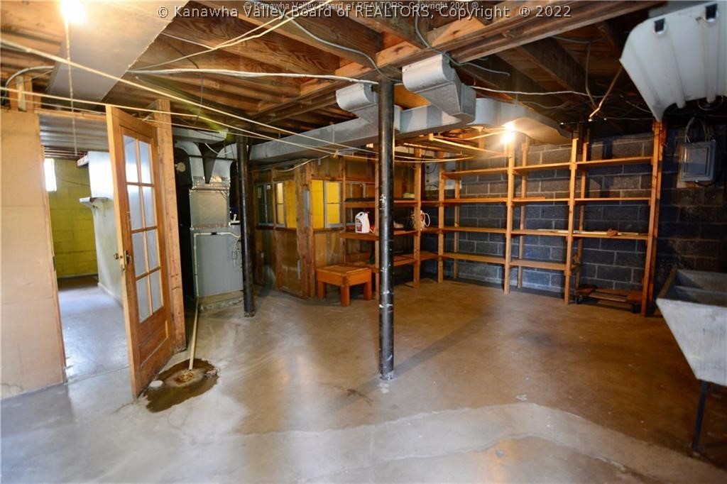 145 Oakwood Road Charleston, WV 25314 - Photo 19 of 25 Gallery Image 19