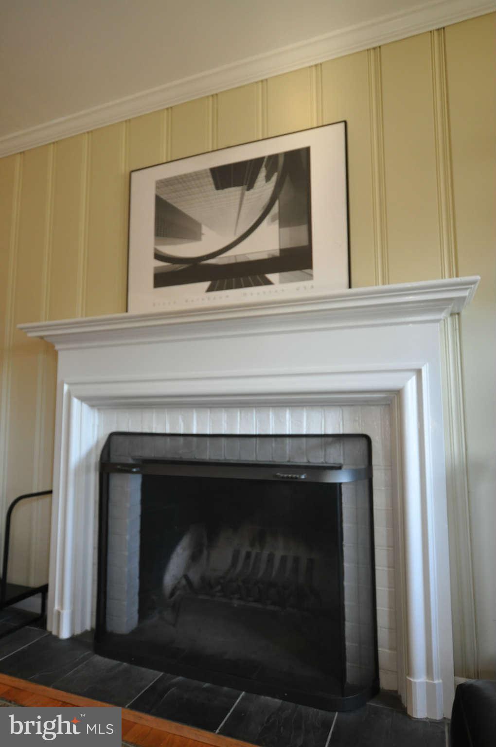 814 Stoneleigh Road Baltimore, MD 21212 - Photo 3 of 30 Interior (General)