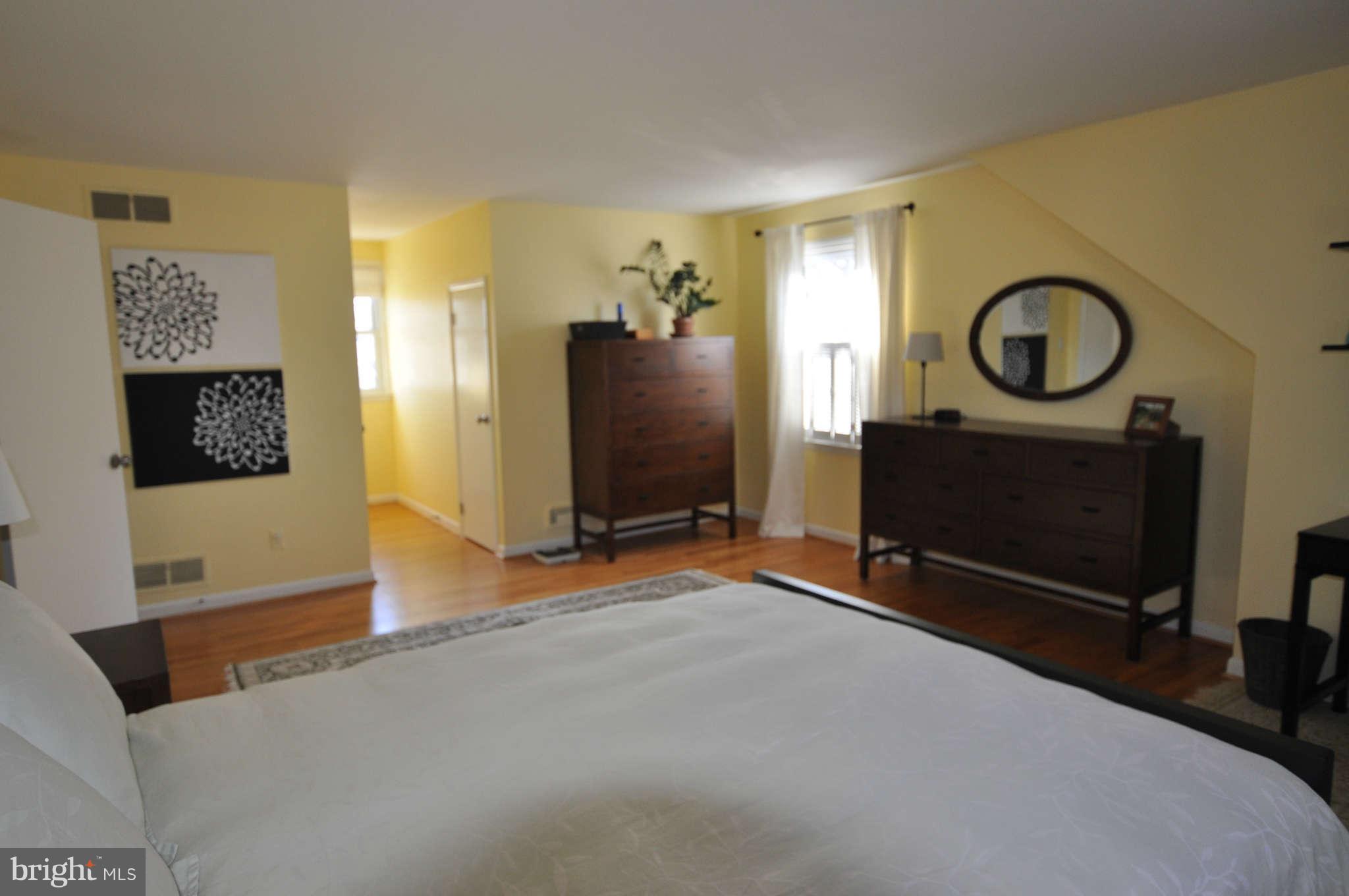 814 Stoneleigh Road Baltimore, MD 21212 - Photo 24 of 30 Bedroom (Master)2