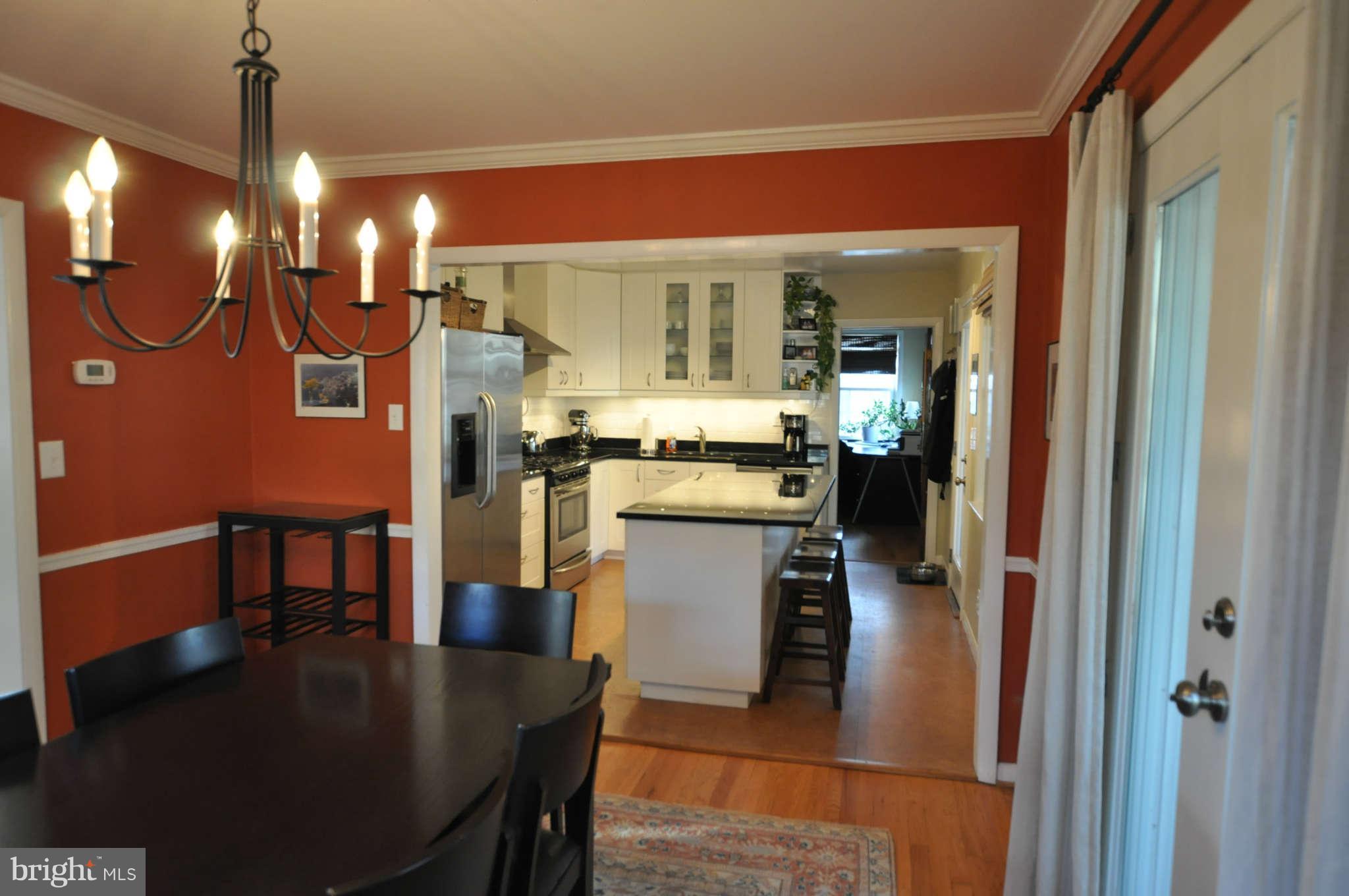 814 Stoneleigh Road Baltimore, MD 21212 - Photo 6 of 30 Interior (General)2