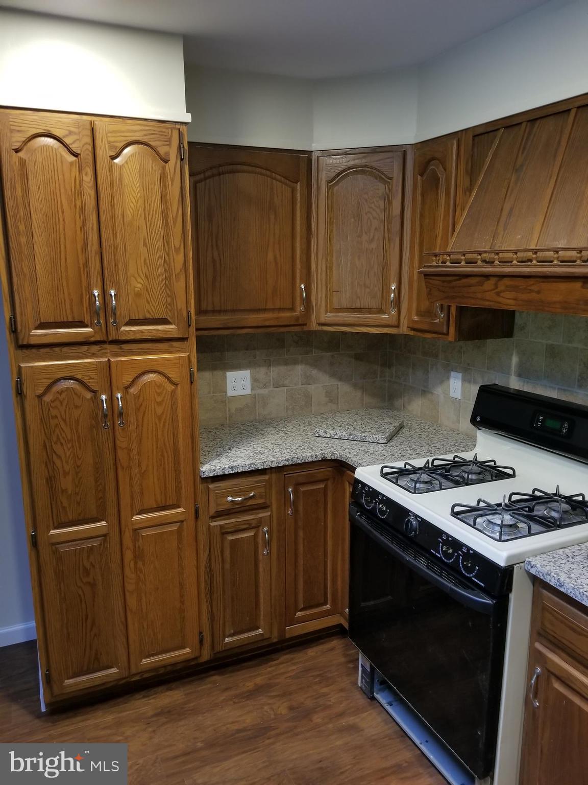 217 Hilltop Road Boiling Springs, PA 17007 - Photo 4 of 17 Gallery Image 4