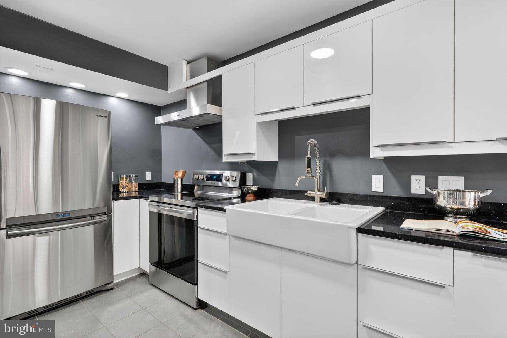 1015 33rd Street Northwest, Unit 409 Washington, DC 20007 - Photo 5 of 15