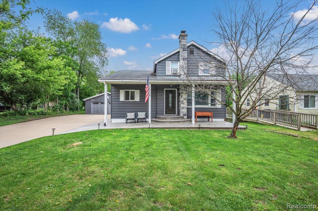 612 North Blacks Corners Road Imlay City, MI 48444 - Photo 2 of 24