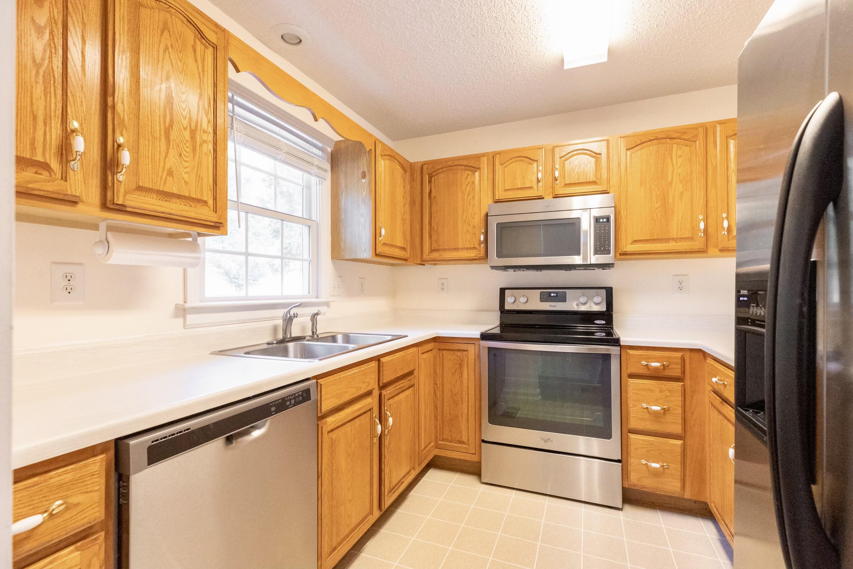 152 Gray Station Road, Unit 30 Gray, TN 37615 - Photo 2 of 14 ED75F67F-B53E-4E12-B518-9B03BC188C5E