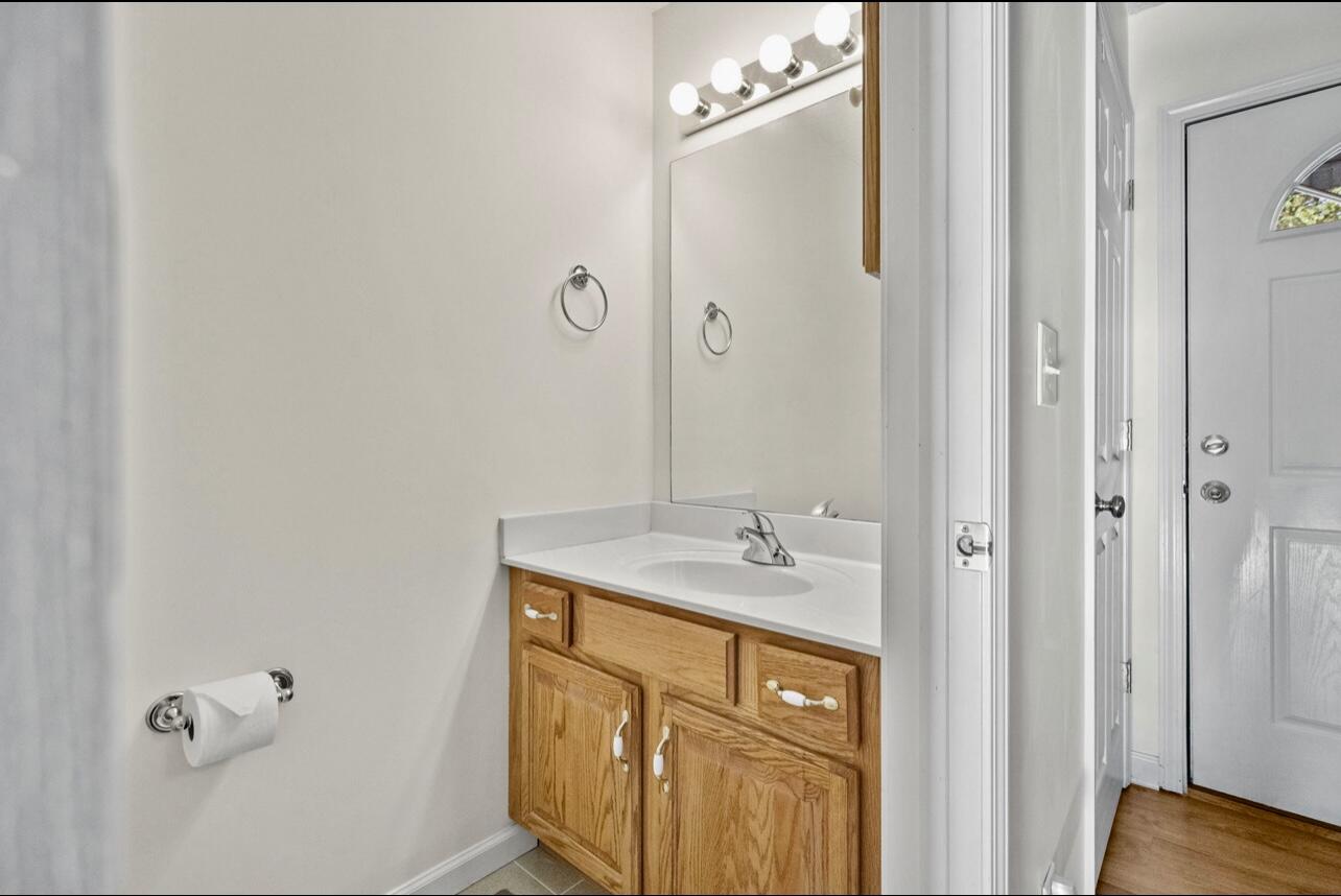 152 Gray Station Road, Unit 30 Gray, TN 37615 - Photo 7 of 14 78698ABD-30FA-44CB-866D-FAEBDD33C95F