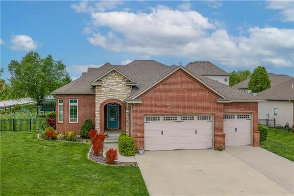 $505,000 | 1230 Austin Court, Warrensburg, MO 64093