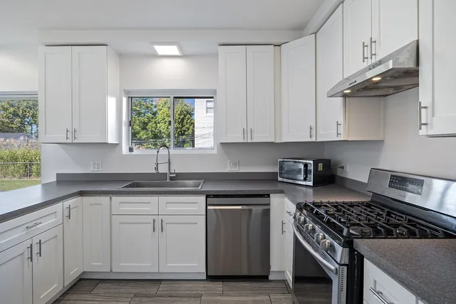 $749,900 | 8822 Forestview Road, Evanston, IL 60203