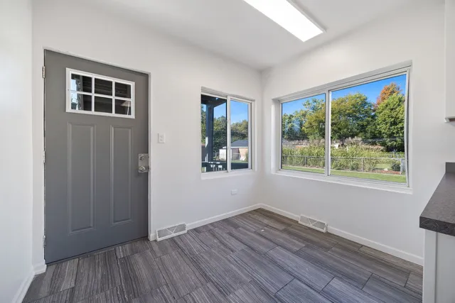 $749,900 | 8822 Forestview Road, Evanston, IL 60203