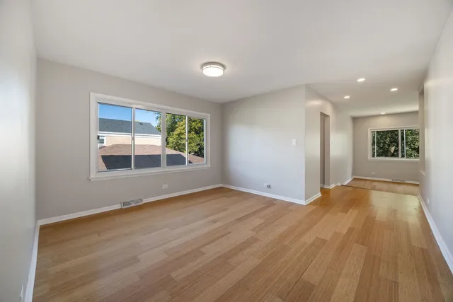 $749,900 | 8822 Forestview Road, Evanston, IL 60203