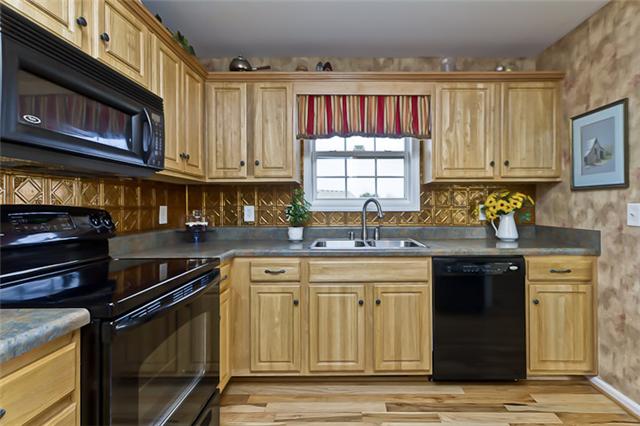 1022 Golf View Way Spring Hill, TN 37174 - Photo 6 of 20 Gallery Image 6