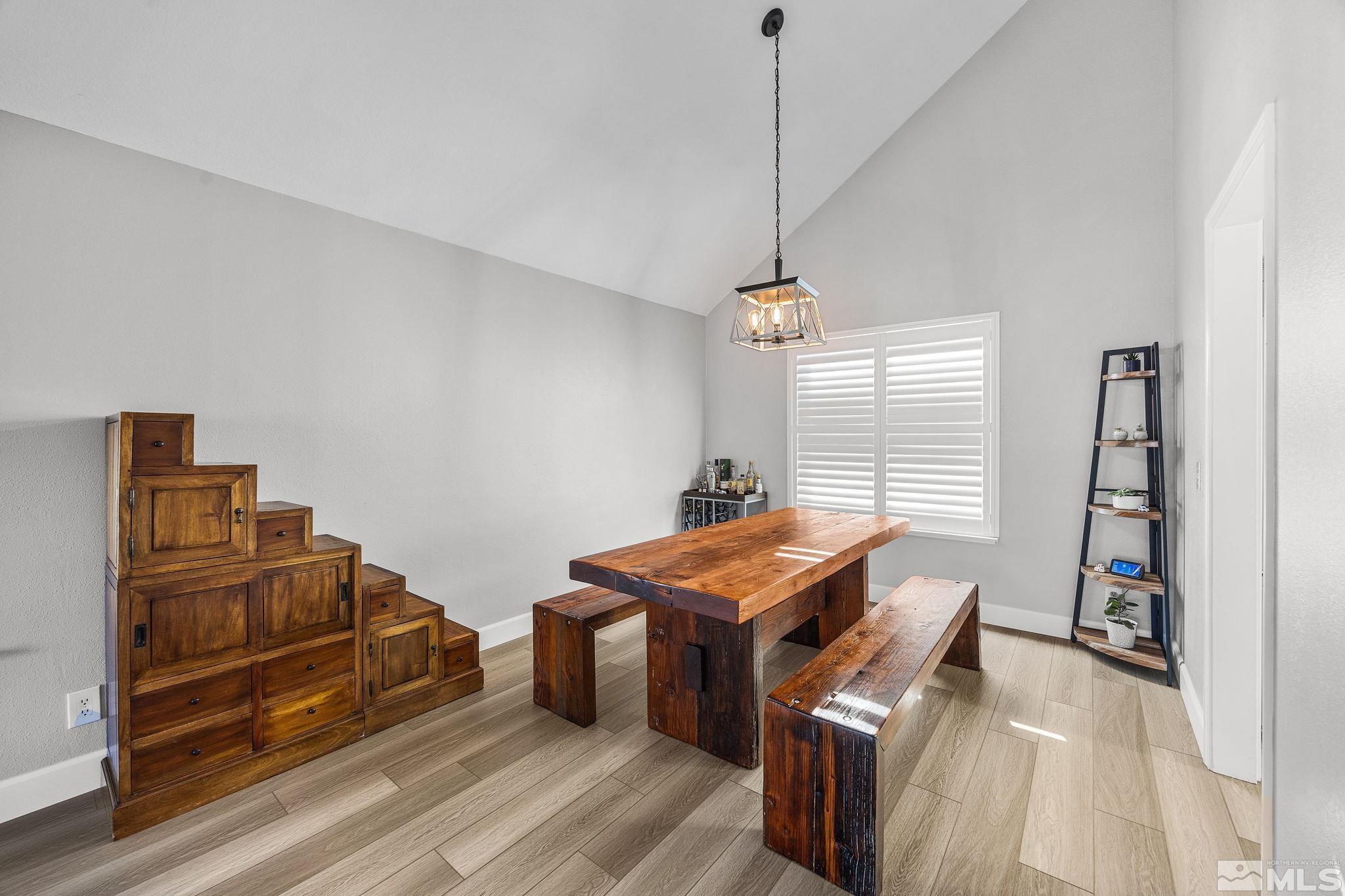 3829 Kings Row Reno, NV 89503 - Photo 13 of 40 a room with furniture and window