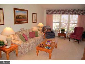 228 Yeoman Road Manahawkin, NJ 08050 - Photo 3 of 12