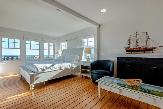 $8,995,000 | 3 & 3a Reeds Way, Nantucket, MA 02554