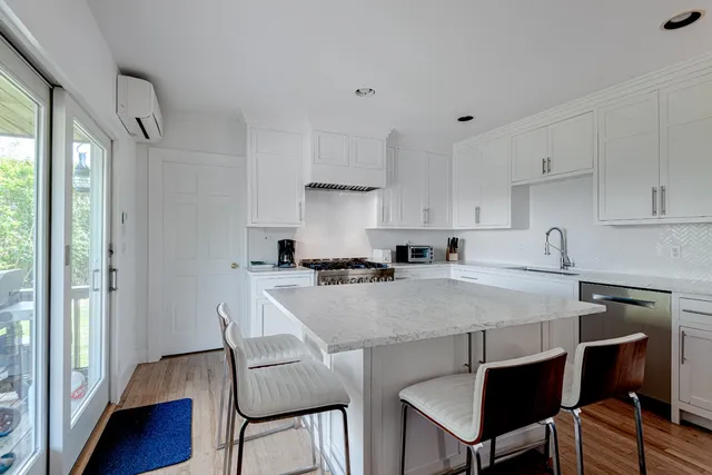 $8,995,000 | 3 & 3a Reeds Way, Nantucket, MA 02554