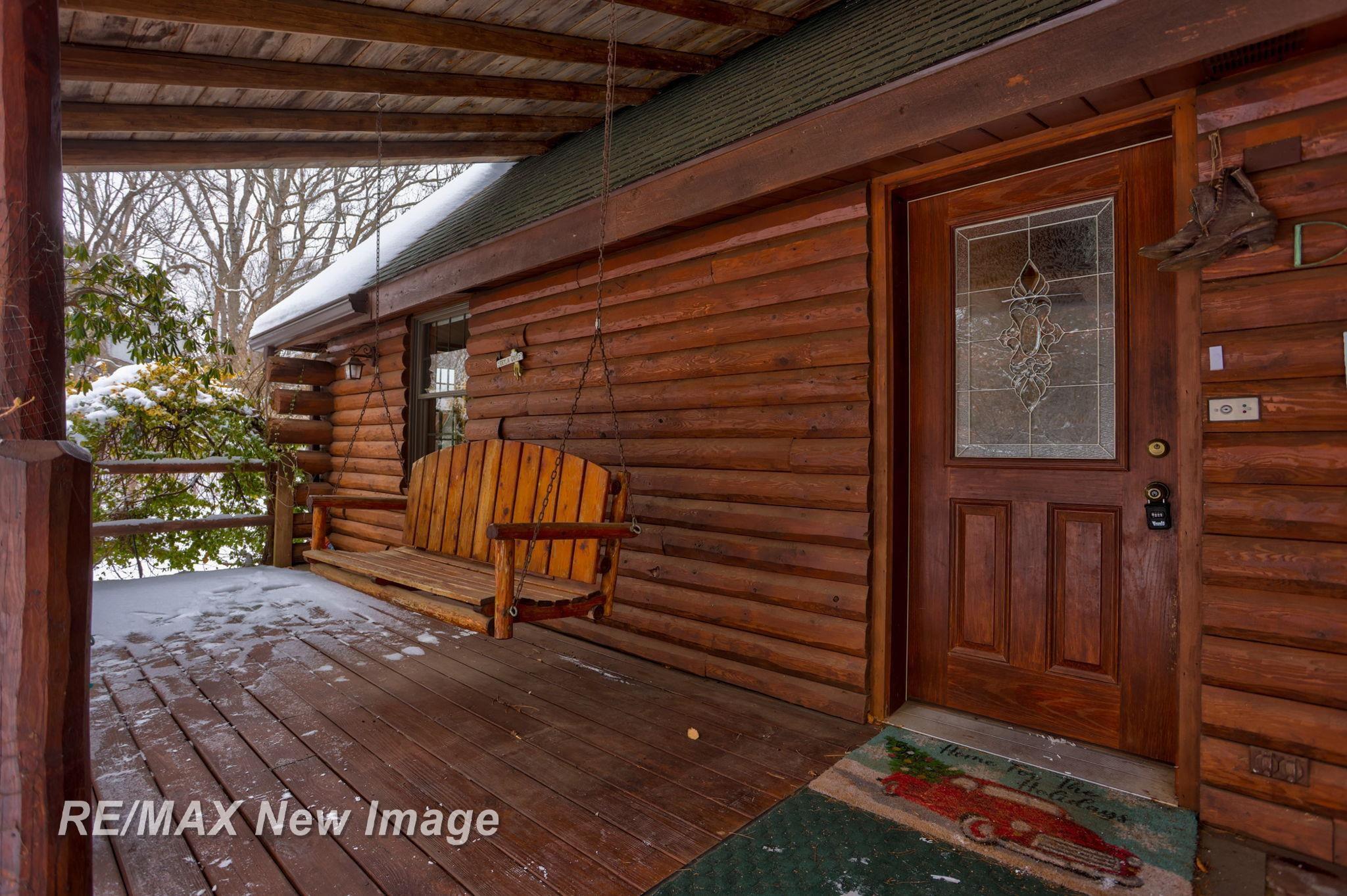 13715 Baldwin Road Chesaning, MI 48616 - Photo 6 of 84 50198787-5891dbc6-9f20-432c-b56b-24d20490535d.JPG