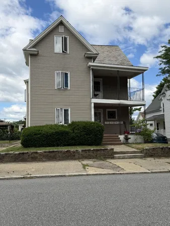 $724,900 | 806 Union Street, Manchester, NH 03104