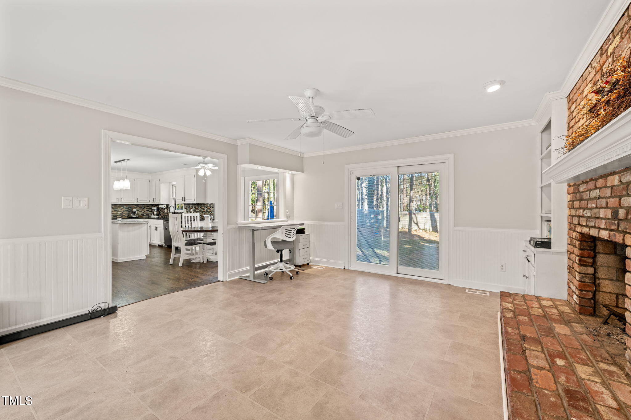 8309 Mourning Dove Road Raleigh, NC 27615 - Photo 6 of 49 Family room (2)