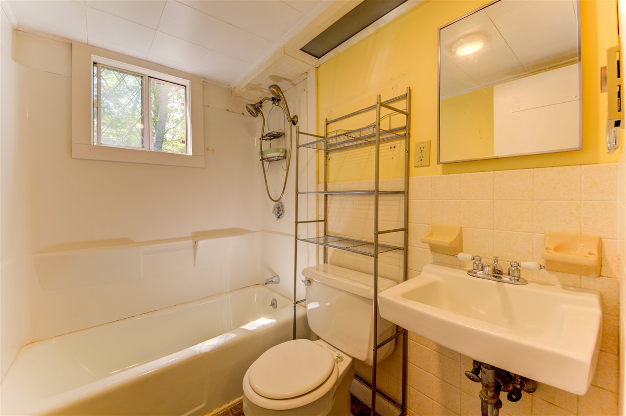 87 Oak Ridge Road Madison, NH 03818 - Photo 14 of 27